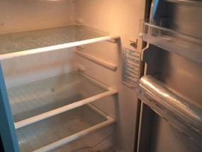 如何有效地处理冰柜结霜问题（掌握简单技巧）