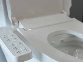 如何让马桶更节水（探索马桶水资源的合理利用）