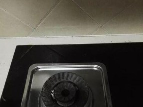 去除油烟机老油渍的最佳方法（快速）