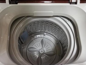 洗衣机不脱水E0问题解决方法（如何解决洗衣机显示E0错误代码而无法正常脱水的问题）