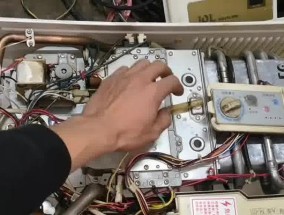 樱花热水器E4代码故障解析及在线维修方法（详解樱花热水器E4代码故障及在线维修方法）
