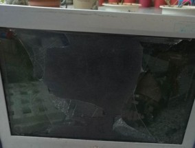 液晶显示器边上发亮怎么办（解决液晶显示器边亮问题的实用方法）