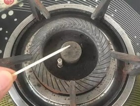 液化气灶打不着火的原因及解决方法（探究液化气灶打不着火的诸多因素以及相应的应对措施）