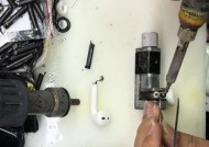 蓝牙耳机入耳电池更换方法是什么？