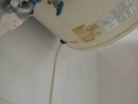 热水器关水后为什么还会滴水（滴水原因及解决办法）