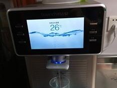 莱克净水器屏幕显示故障解决办法（如何应对莱克净水器屏幕显示问题及常见故障排除方法）