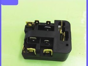 连体冰柜搬迁（保护冰柜）