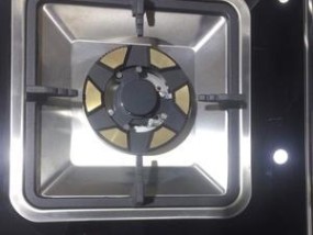 集成灶进水问题的解决方法（有效解决集成灶进水问题的实用技巧）