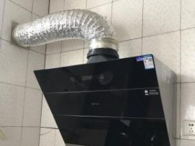 以先科平板油烟机清洗指南（保持油烟机清洁）