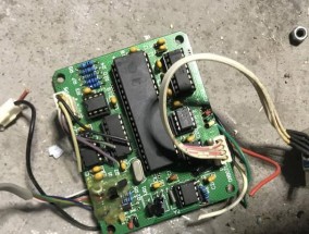 变频器显示器坏了怎么修（变频器显示器故障排除及维修指南）