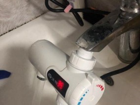以沃牧热水器的修理方法及技巧（解决常见问题）