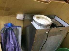油烟机触屏开关的拆装方法（轻松学会拆装油烟机触屏开关）