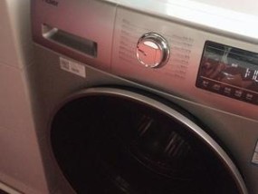 海尔滚筒洗衣机底部漏水的解决办法（快速排查漏水原因）