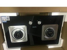 万家乐燃气灶与老板燃气灶