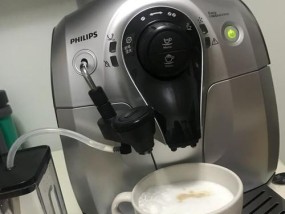 咖啡机堵塞的处理方法（解决咖啡机堵塞问题的实用技巧）