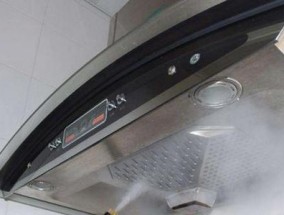 解密重度油泥清洗技巧（掌握清洗方法）