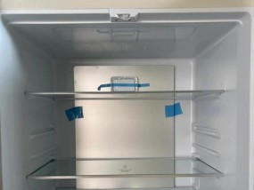 冰柜冷冻室为何不结霜（探讨冰柜冷冻室不结霜的原因和维护方法）