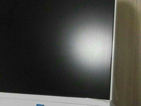 显示器换了屏幕不亮，怎么办（故障排除及解决方案）