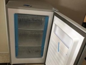 降低冰柜噪音的有效方法（减少噪音对生活和工作的干扰）