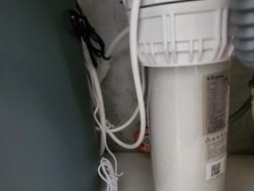 净水器放水声音很大的原因和解决方法（如何降低净水器放水声音）