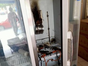 冰柜不起动修理指南（解决冰柜无法启动的简易方法）