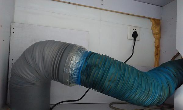 油烟机烟管转不动的解决方法（如何解决油烟机烟管无法旋转的问题）  第2张