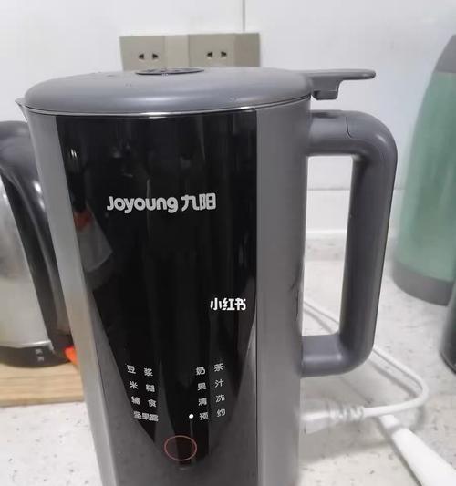 豆浆机不转的原因及解决方法（探究豆浆机不转的常见问题及解决技巧）  第3张