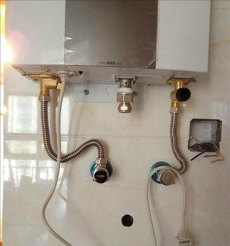 储水热水器漏水如何修复（快速解决漏水问题的关键措施）  第3张