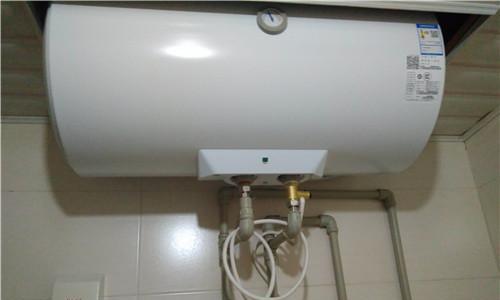 热水器清洗后跳闸的原因及解决方法（为什么清洗热水器后会跳闸）  第2张