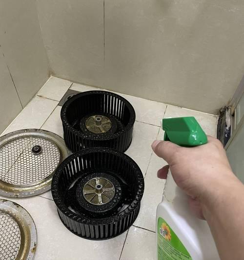 有效清洁油烟机的方法及处理方式（让你的油烟机保持高效清洁）  第3张