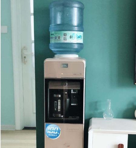 自制饮水机罩（节省成本、环保实用）  第2张