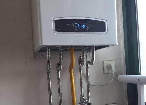 壁挂炉回水原理及作用（深入解析壁挂炉回水的必要性与工作原理）  第1张