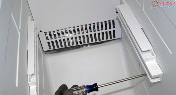 创维冰箱冷藏室不制冷的传感器故障维修方法（解决冷藏室不制冷的问题）  第3张