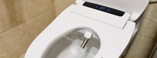 马桶水满了还在放水的原因及解决办法（探究马桶放水的机制与常见问题分析）  第2张