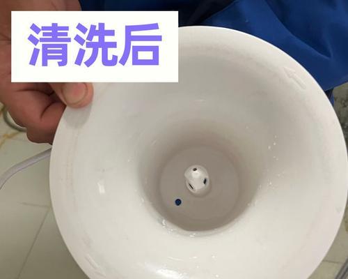 如何有效清除饮水机内的水垢（简单易行的方法帮你解决饮水机水垢问题）  第1张
