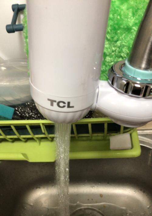 如何消除净水器的水泥味（有效去除水中泥味的方法和技巧）  第1张