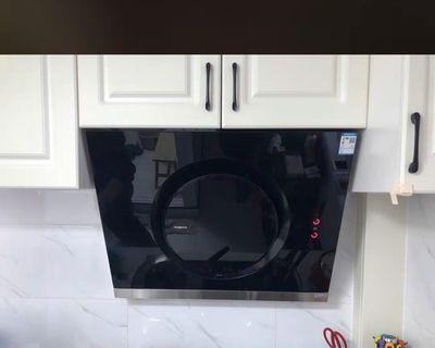 老板抽油烟机-高效实用的厨房助手（解放厨房油烟污染问题）  第1张