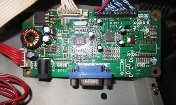解决显示器连接主机漏电问题的有效方法（保障安全）  第1张