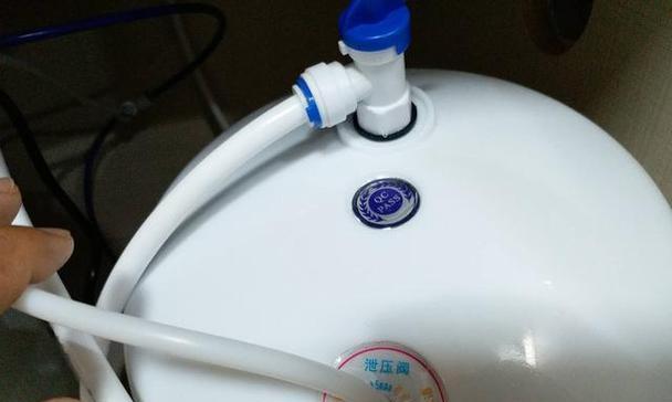 如何有效处理净水器蓄水问题（净水器蓄水问题的原因及解决方法）  第2张