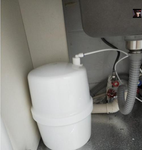 净水器出水不好如何解决（教你轻松应对净水器出水问题）  第1张