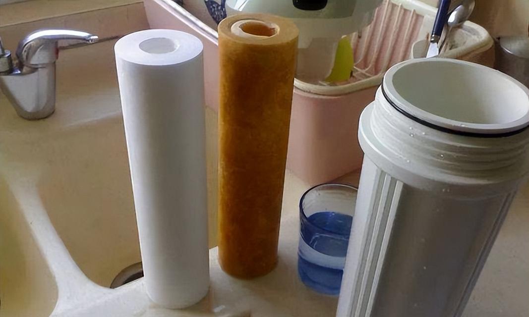 净水器滤芯破损的修复方法（维修净水器滤芯的步骤及注意事项）  第1张