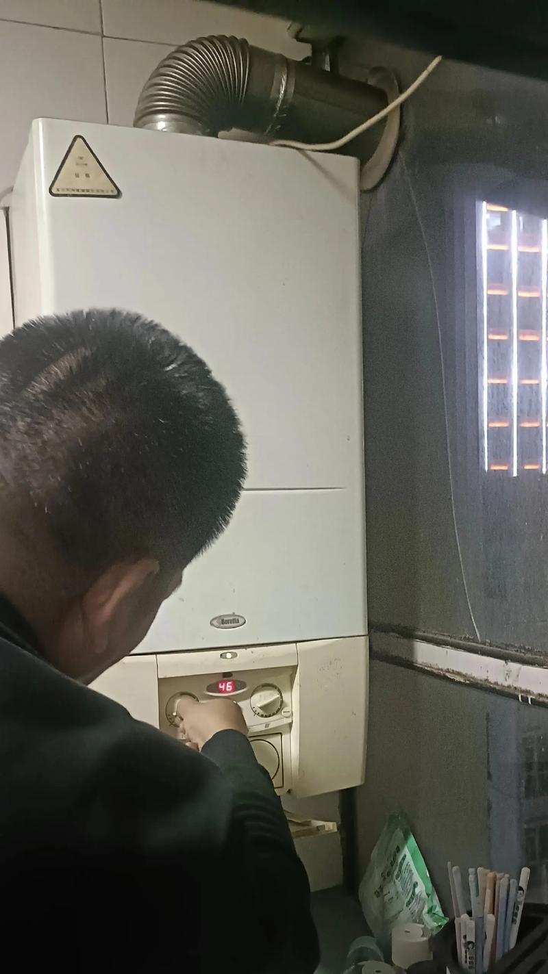 如何找到可靠的家电维修服务提供商（清洗热水器的维修需求和维修家电的关键点）  第2张