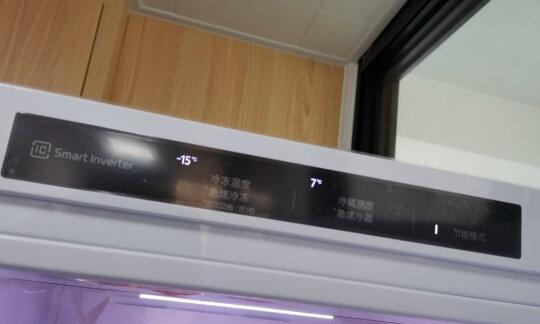 一、清洁冰箱背部的风扇和散热器  第2张