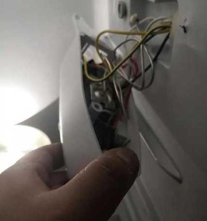 冰箱不制冷了怎么办？自己动手排查故障的方法是什么？  第3张