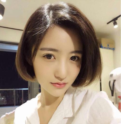 手机如何将自拍照制作成长图片？步骤是什么？  第1张
