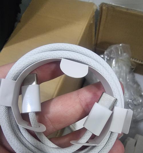 m3笔记本电脑充电器功率是多少瓦？如何选择合适的充电器？  第1张
