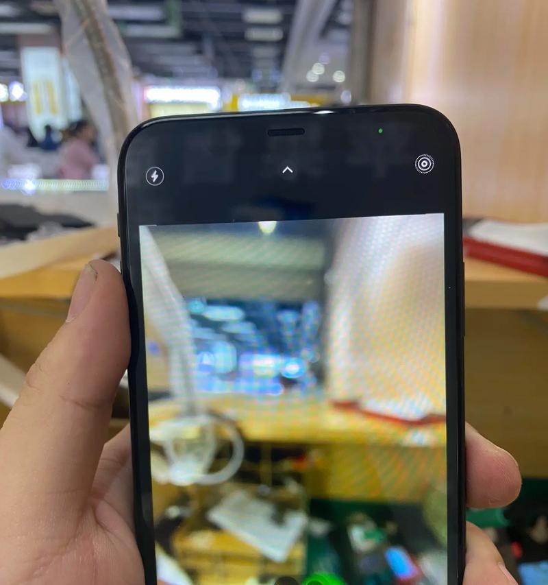 手机摄像头照自己模糊的原因是什么？  第2张
